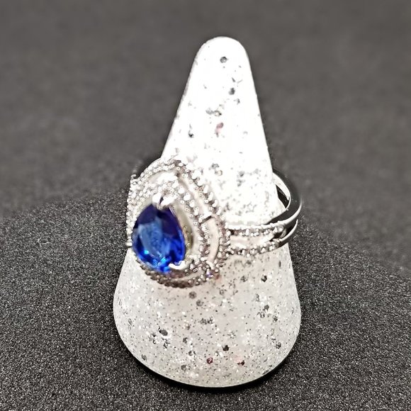 Sapphire Ring Size 10 Ring Bomb Party - Picture 2 of 6